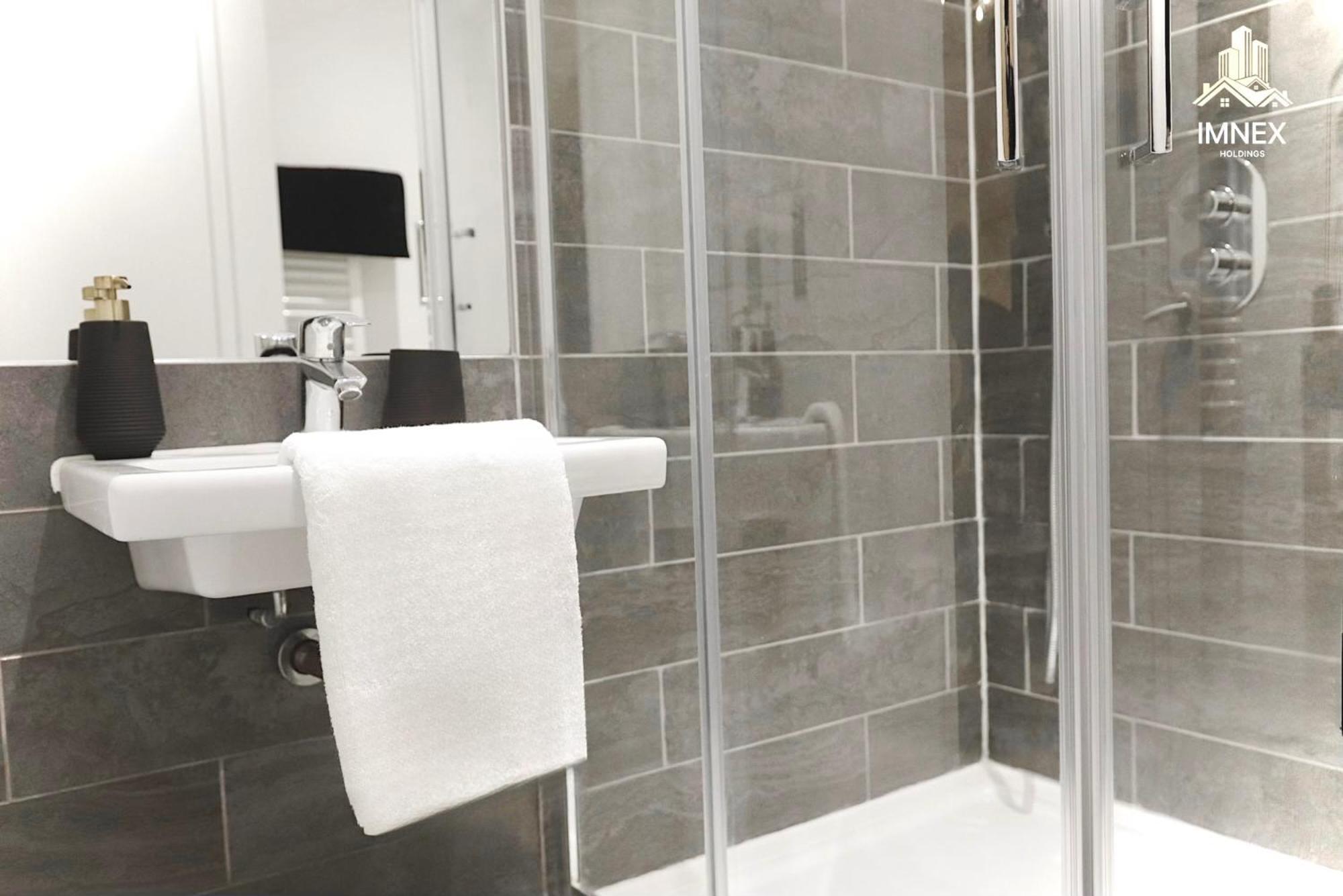 2Br Luxury Flat Belfast City Centre , Free Snacks & Free Netflix Esterno foto